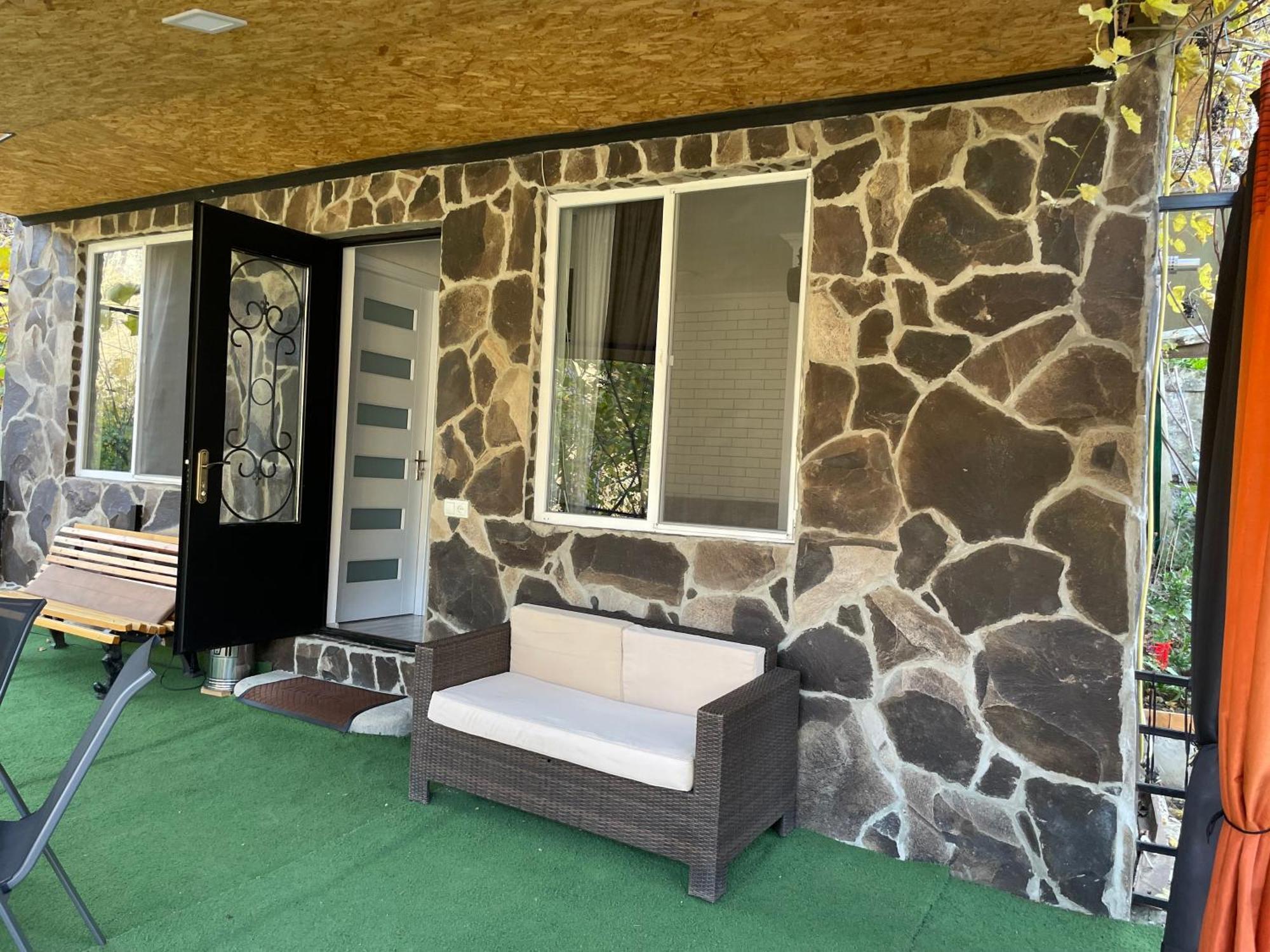 Borjomi Veranda Esterno foto